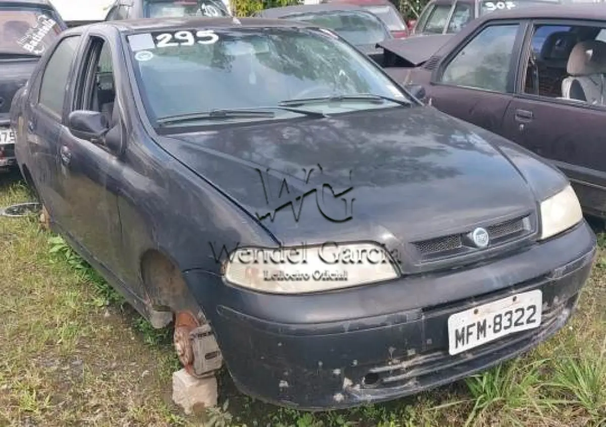 LOTE 295