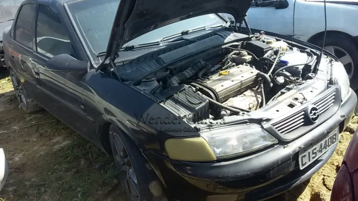 LOTE 448 - SUCATA: GM/VECTRA CD