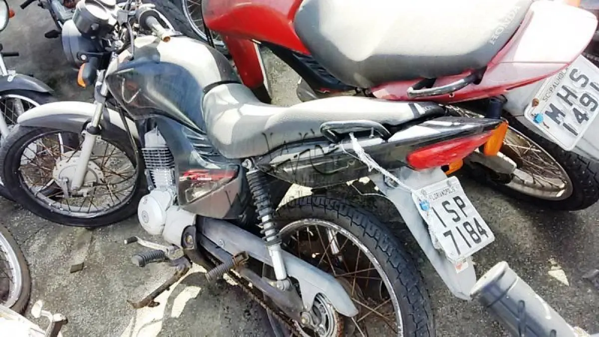 LOTE 582 - HONDA/CG 125 FAN KS