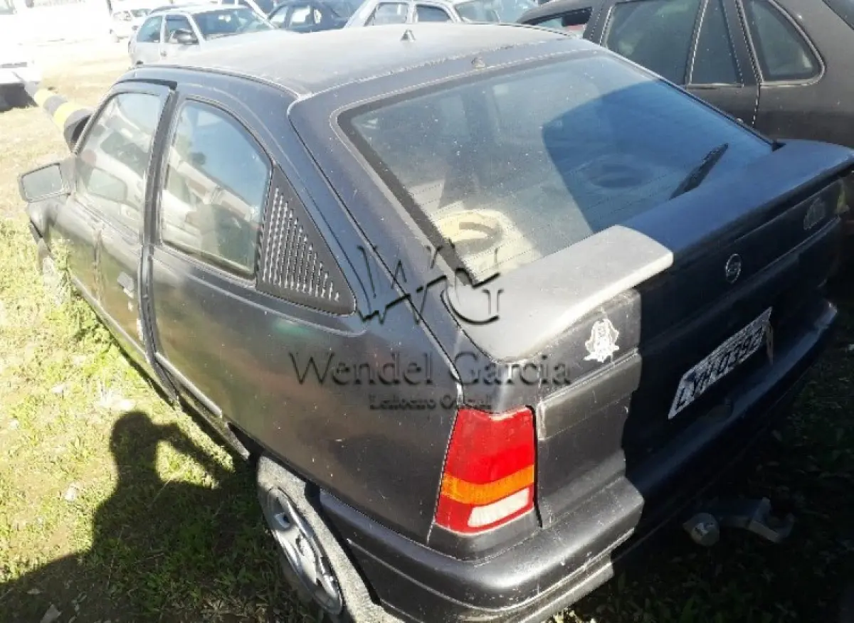 LOTE 080 - SUCATA: GM/KADETT GL