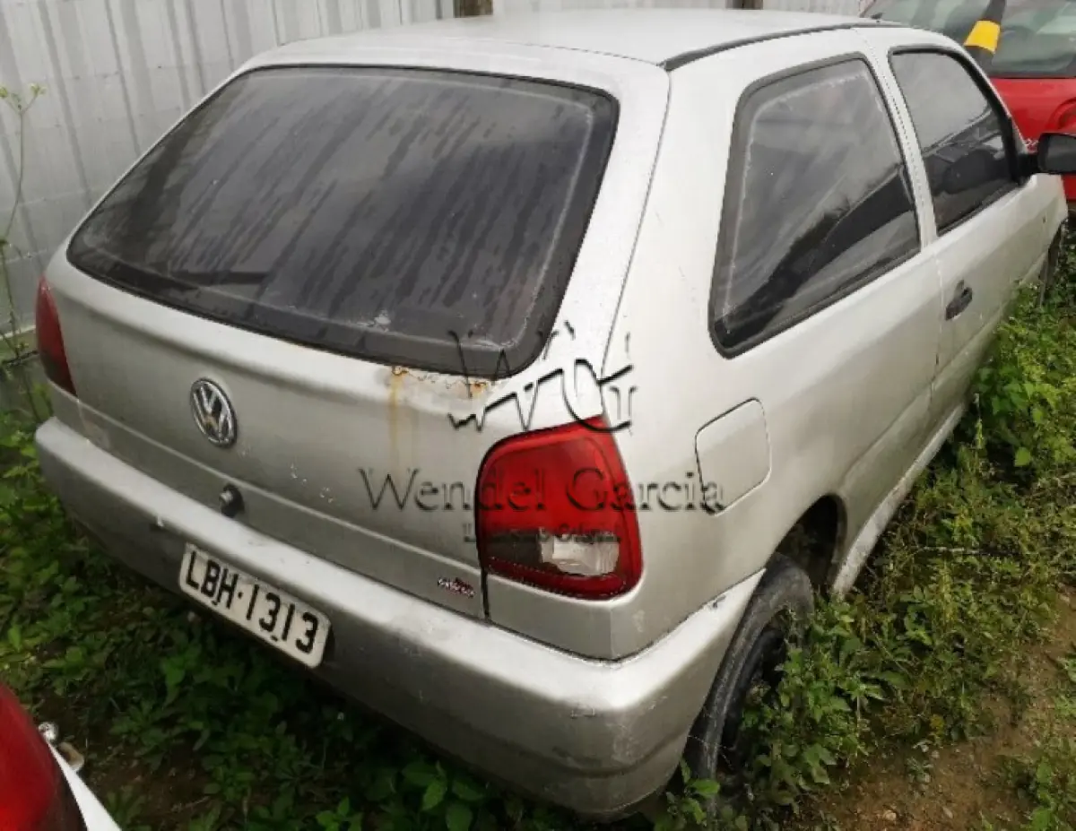 LOTE 083 - SUCATA: VW/GOL I