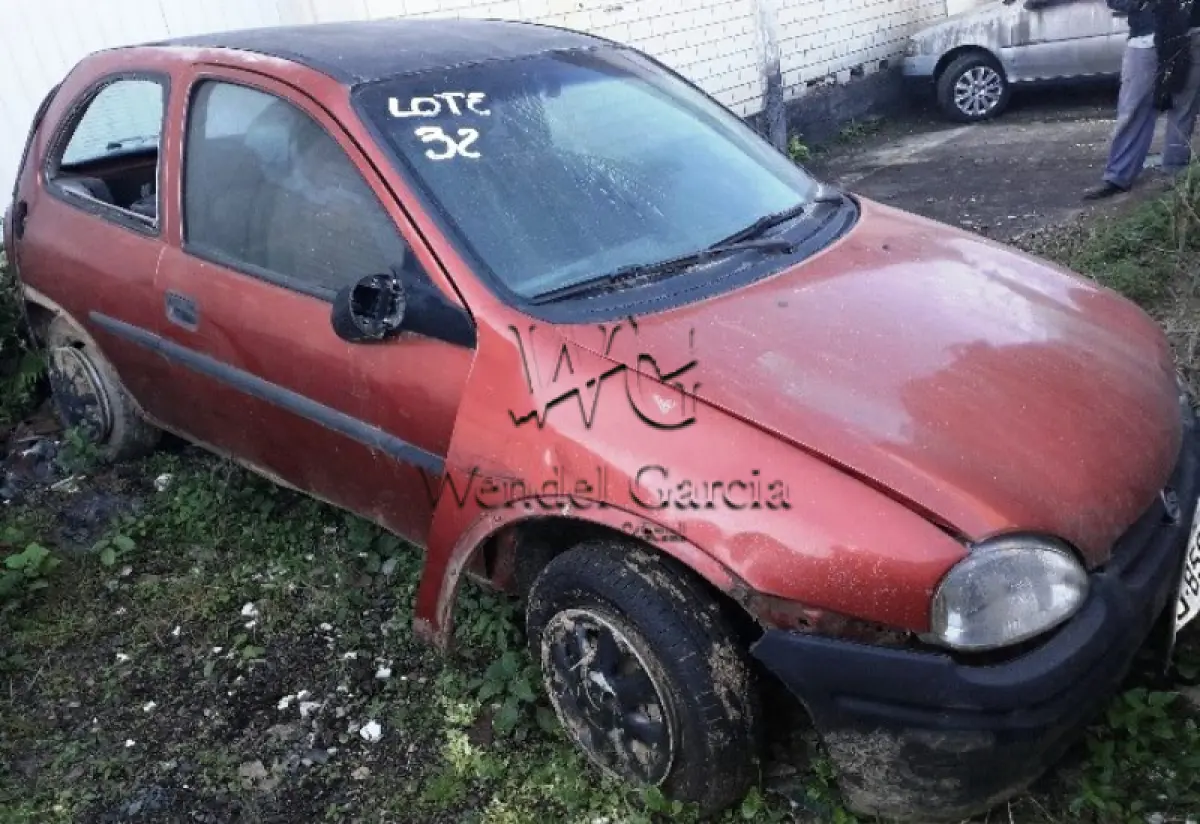 LOTE 032 - SUCATA: GM/CORSA WIND