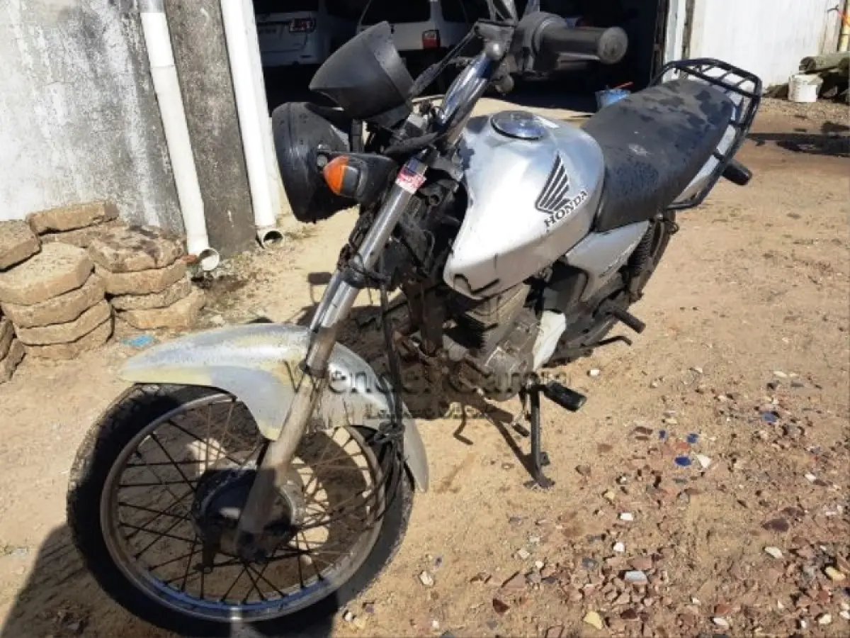 LOTE 200