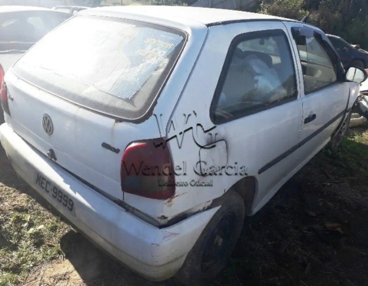 LOTE 143 - SUCATA: VW/GOL MI