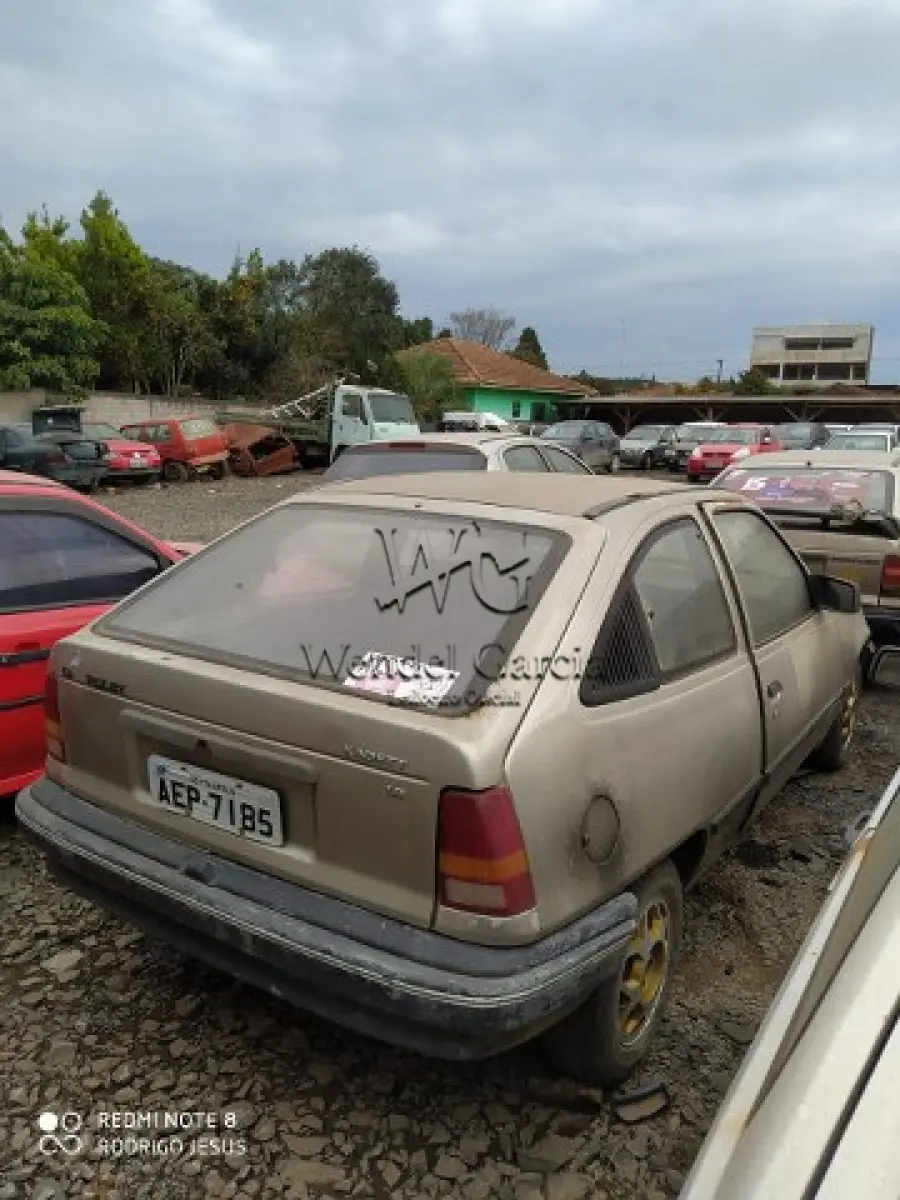 LOTE 255 - SUCATA: GM/KADETT SL