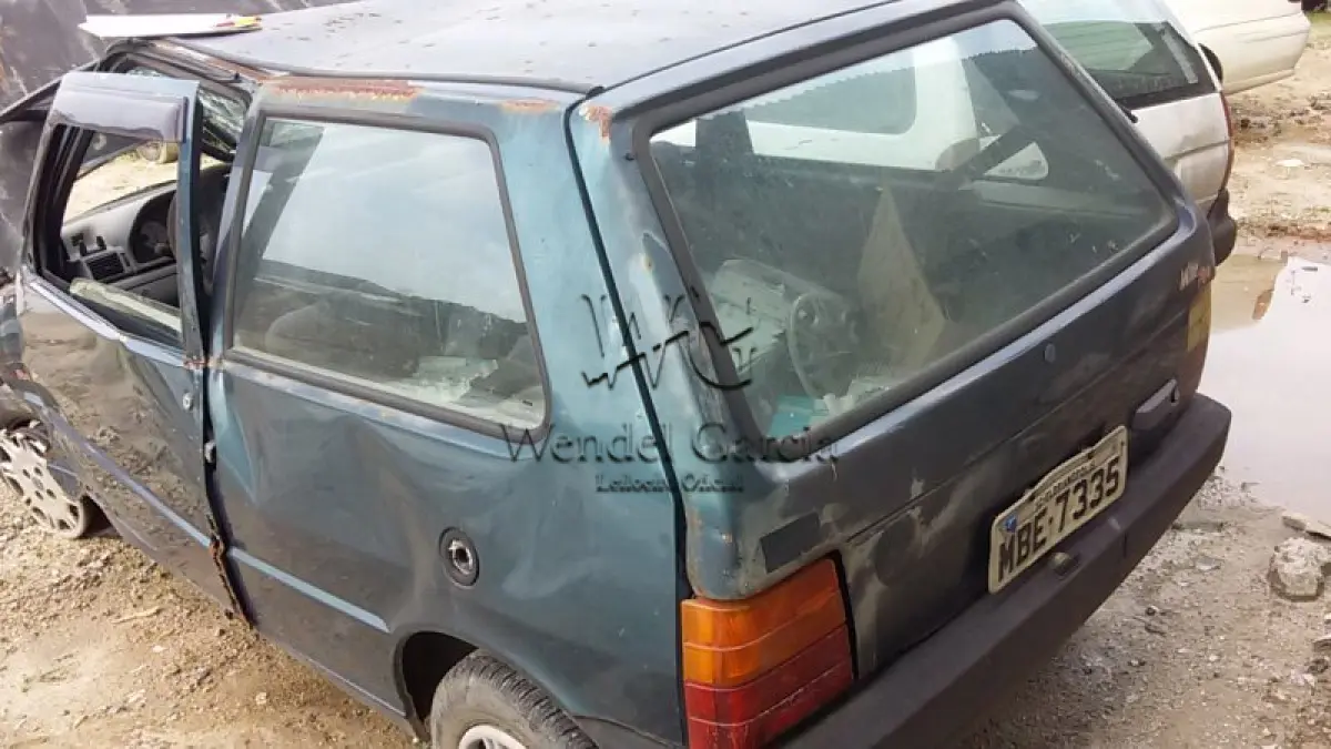 LOTE 518 - SUCATA: FIAT/UNO MILLE FIRE