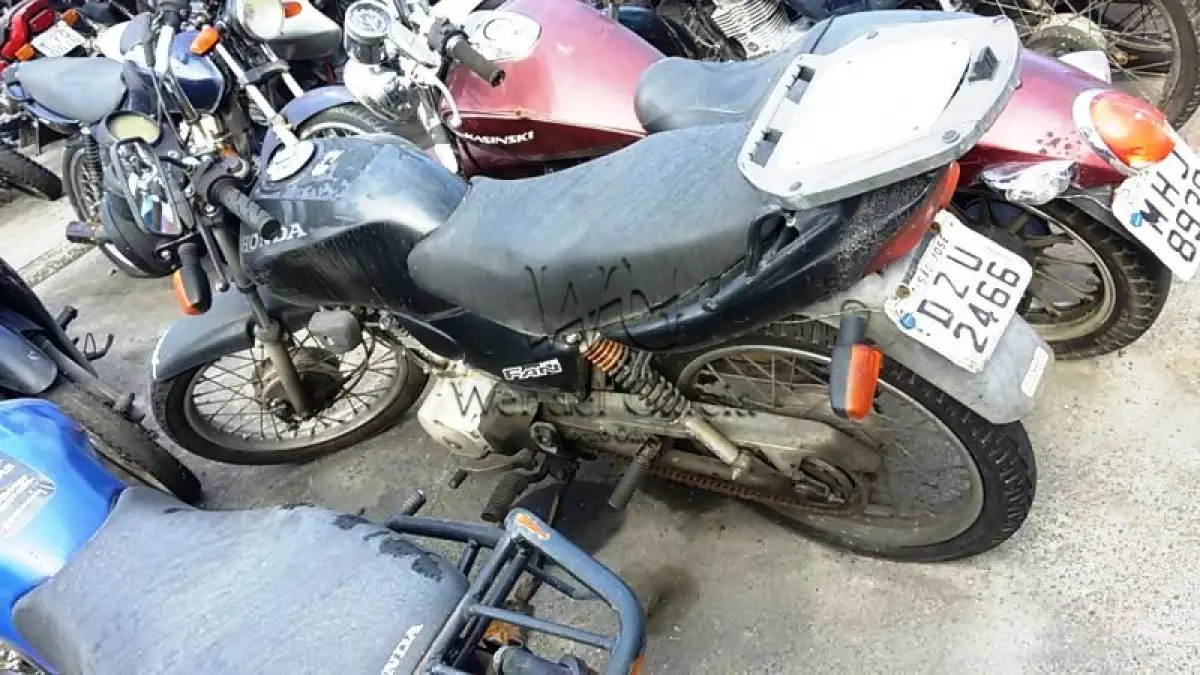 LOTE 587 - HONDA/CG 125 FAN