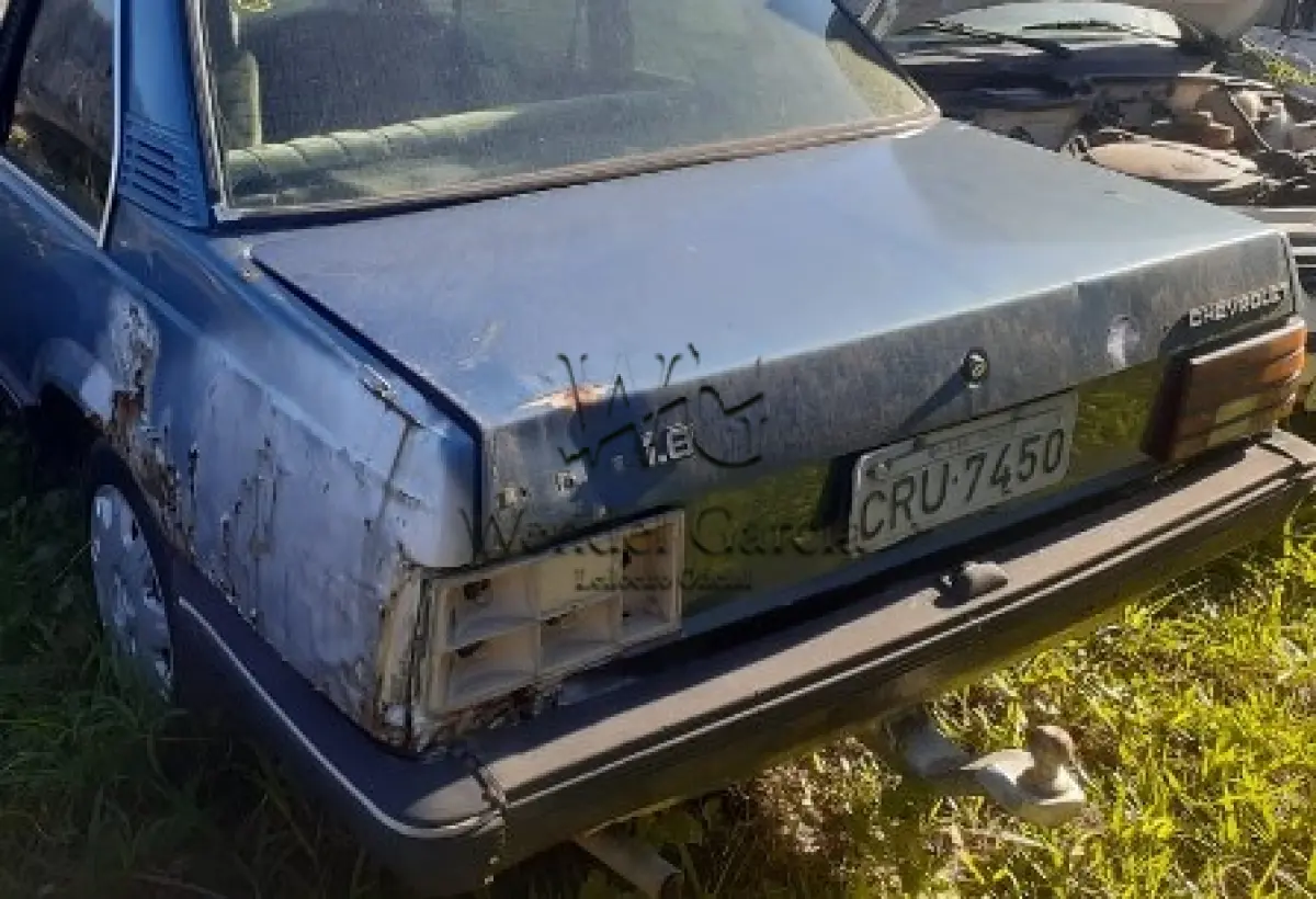 LOTE 335 - SUCATA:GM/MONZA SL/E