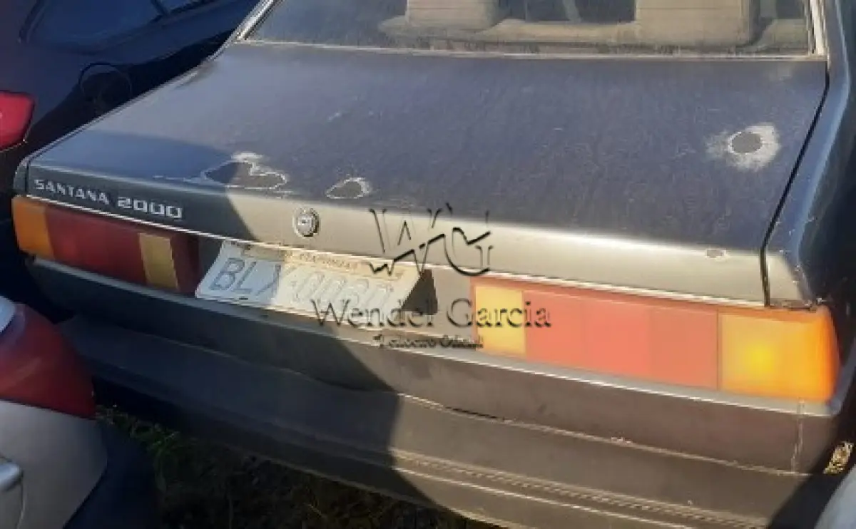 LOTE 386 - SUCATA: VW/SANTANA GLS 2000