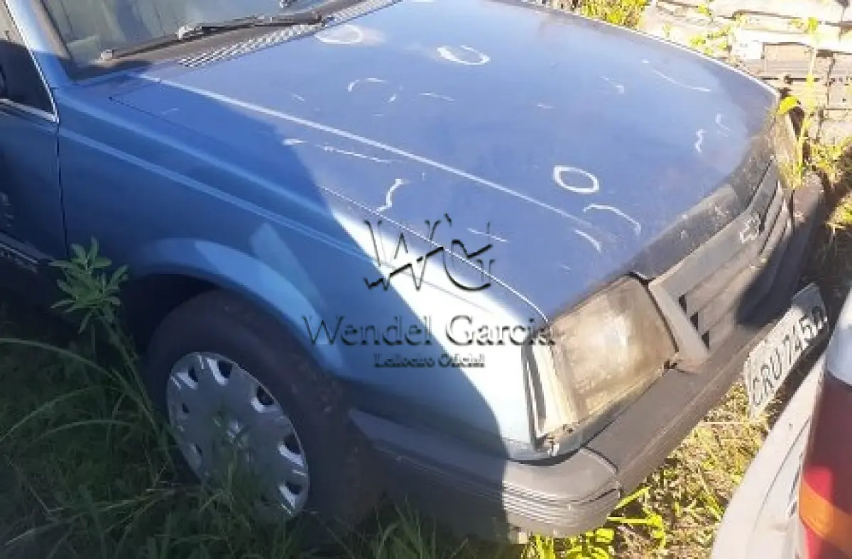LOTE 335 - SUCATA:GM/MONZA SL/E