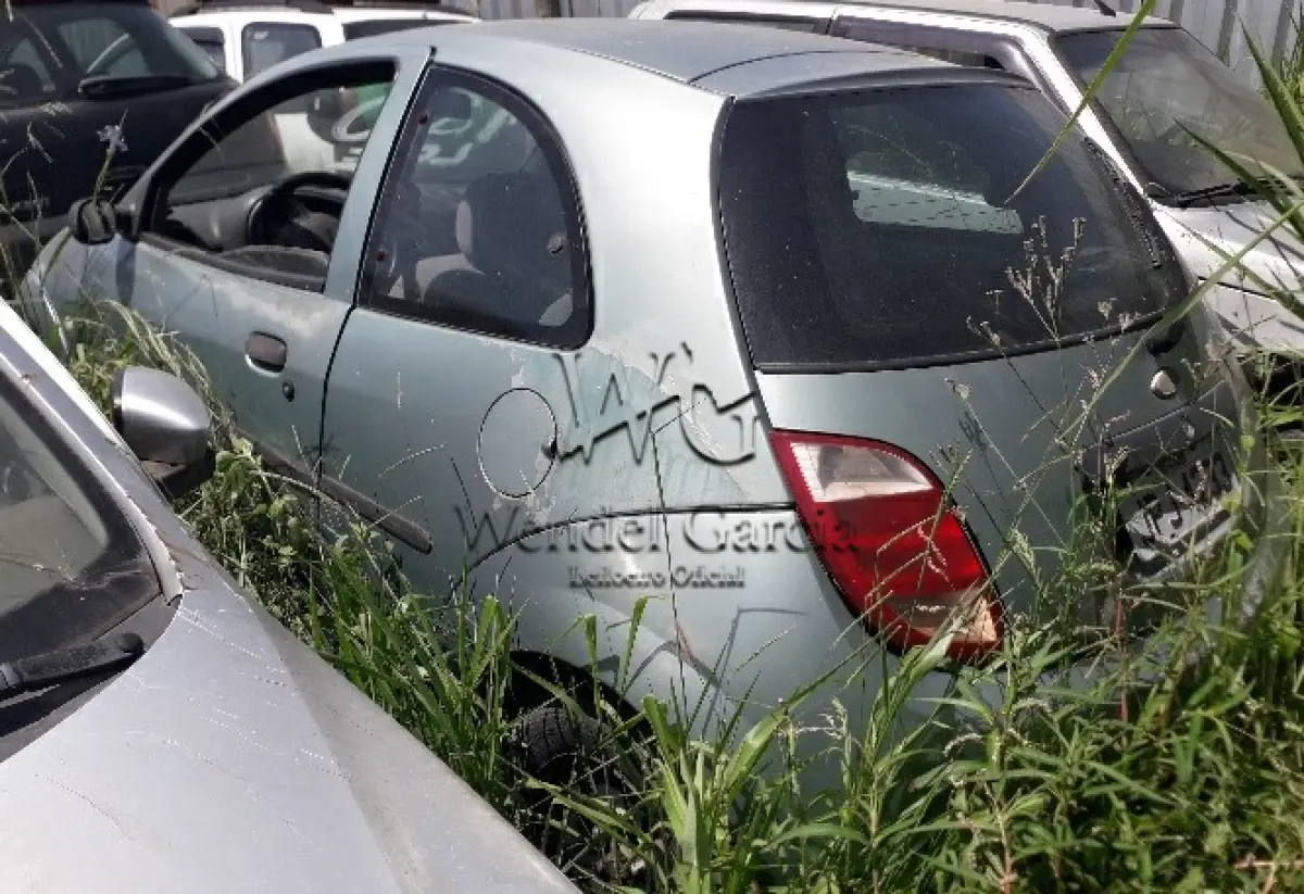 LOTE 120 - FORD/KA GL