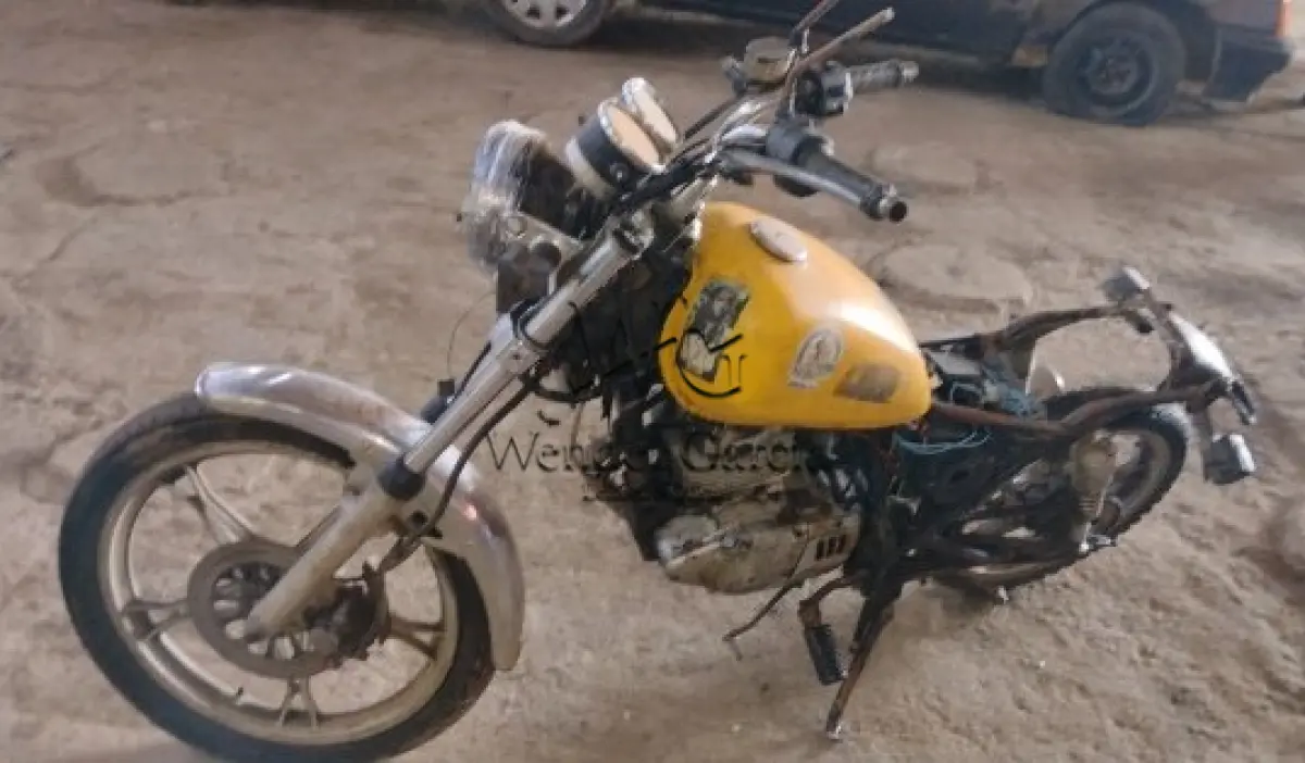 LOTE 072 - JTA/SUZUKI INTRUDER 125C