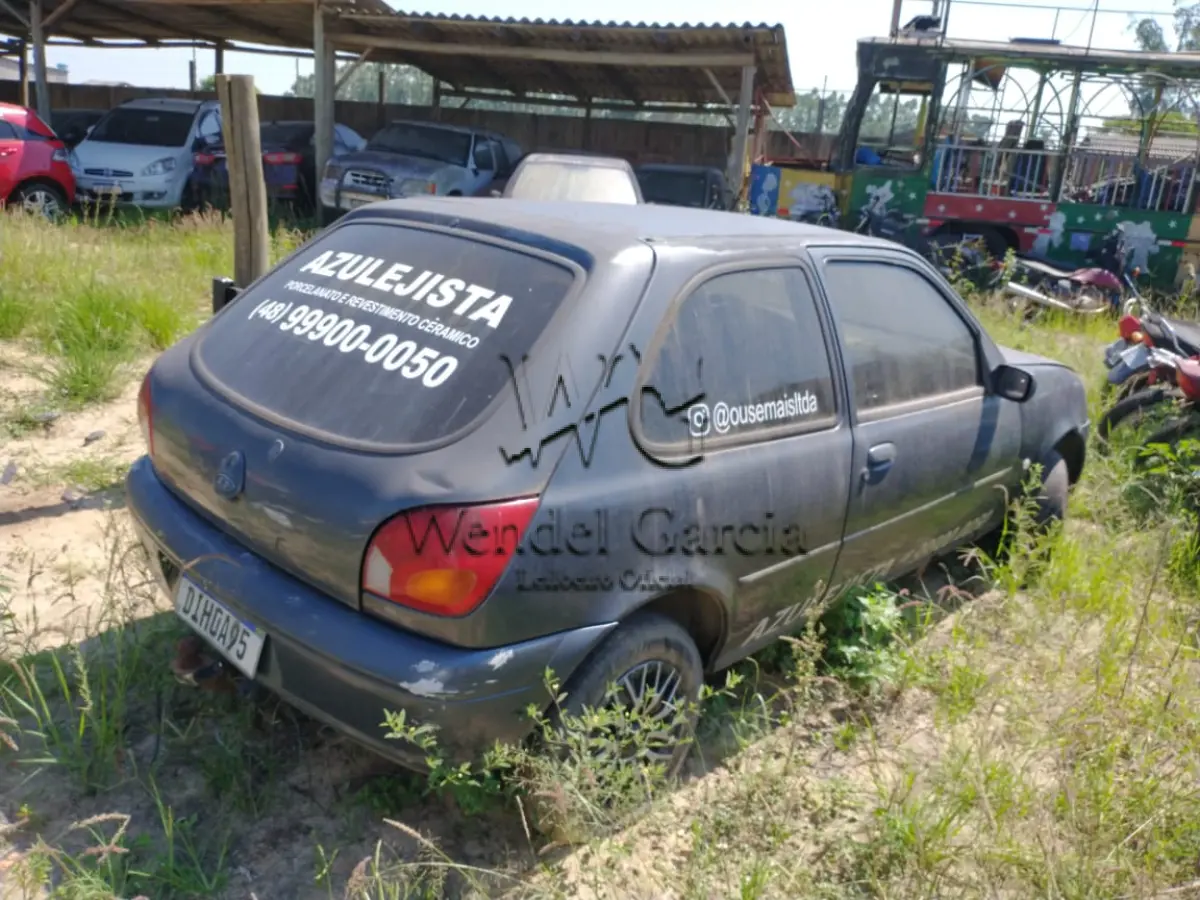 LOTE 168 - FORD/FIESTA STREET
