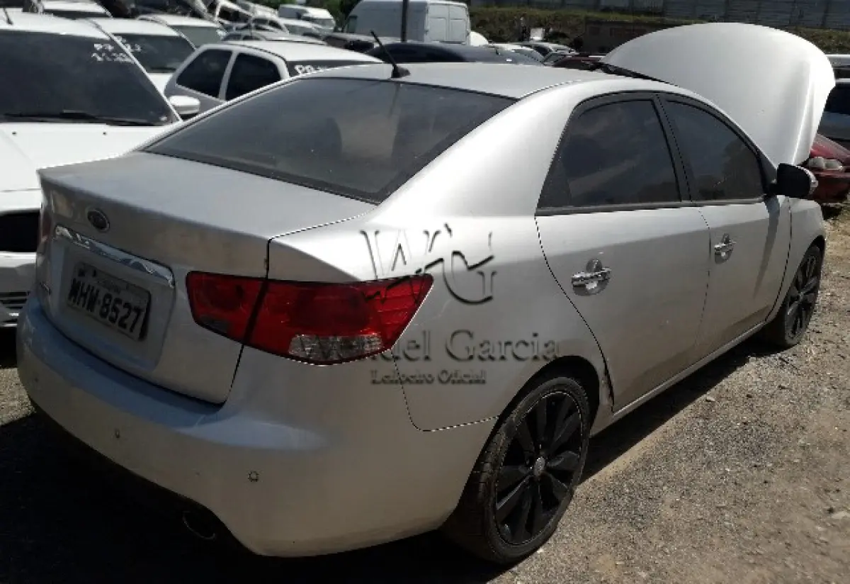 LOTE 067 - I/KIA CERATO SX2 1.6L