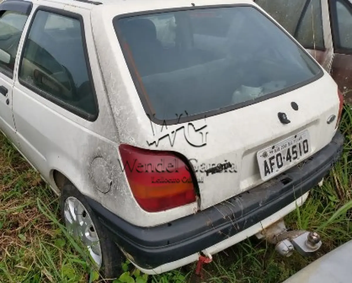 LOTE 656 - IMP/FORD FIESTA