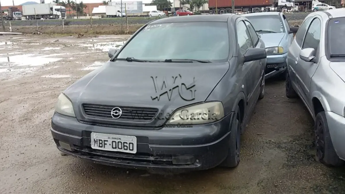 LOTE 740