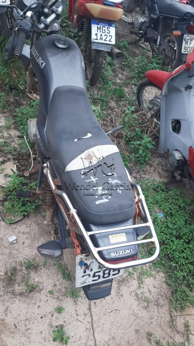 LOTE 199 - JTA-SUZUKI/GS120