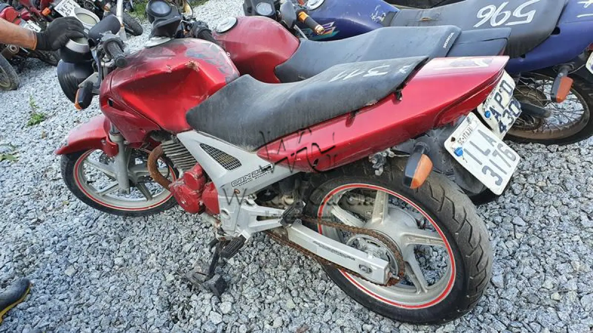 LOTE 735 - HONDA/CBX 250 TWISTER