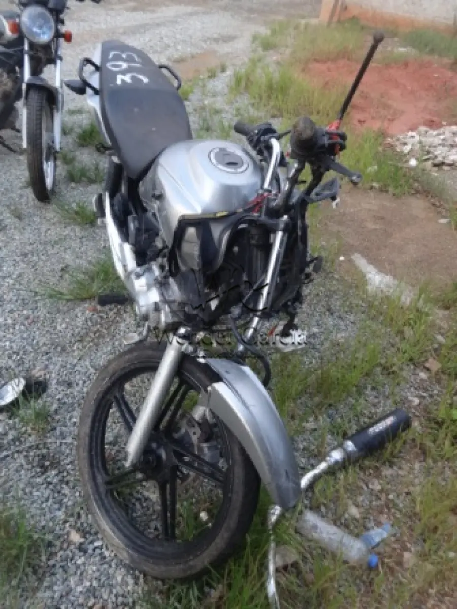 LOTE 711