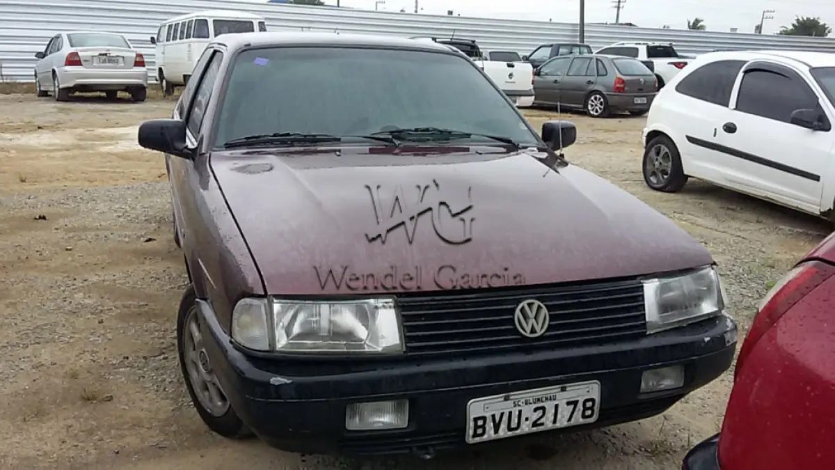LOTE 694