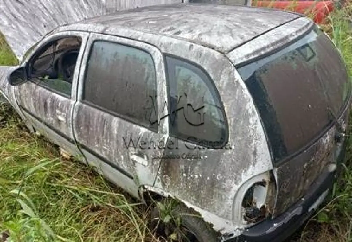 LOTE 713 - GM/CORSA MILENIUM