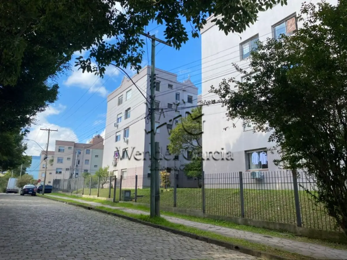 LOTE 002 - Apartamento localizado na Rua Marieta Mena Barreto, 65, bloco B-03, apt. 102, Vila Petrópolis, Porto Alegre/RS, com 60,39m 2 de área total e 53,30m 2 de area privativa, conforme descrição do Ofício do Registro de Imóveis da 6ª Zona de Porto Alegre, matricula 5556.