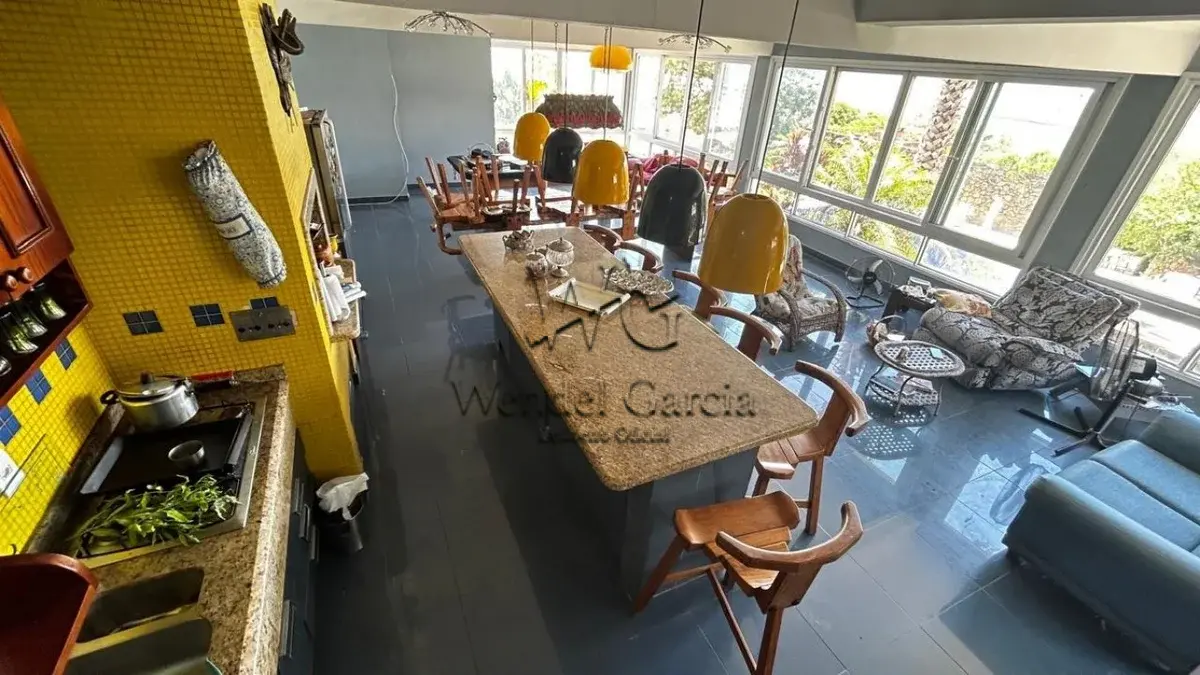 LOTE 001 - Excelente Casa no bairro Cristal, 5 quartos, 600m², em área de 995 m². matrícula nº 29.523.