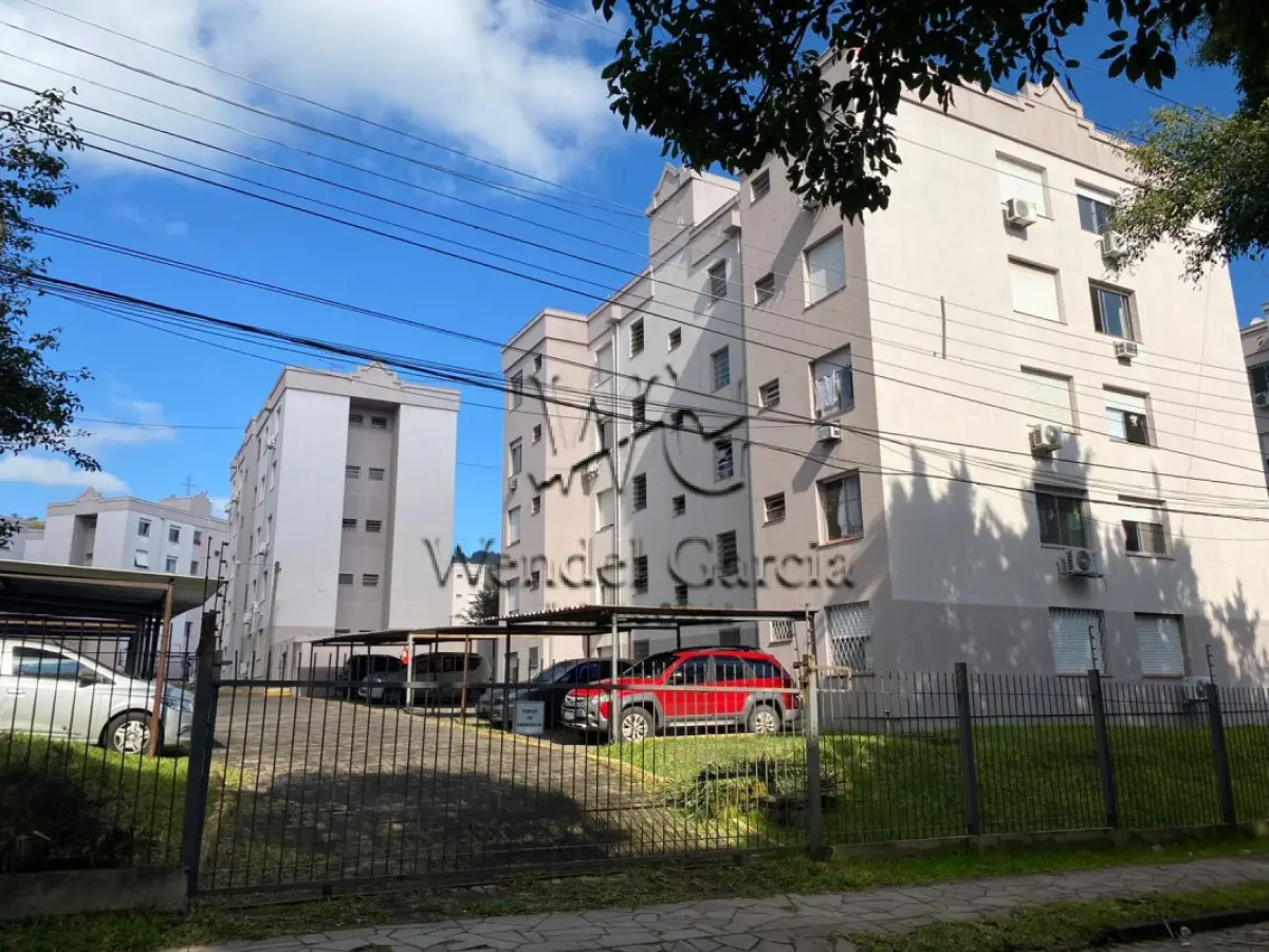 LOTE 002 - Apartamento localizado na Rua Marieta Mena Barreto, 65, bloco B-03, apt. 102, Vila Petrópolis, Porto Alegre/RS, com 60,39m 2 de área total e 53,30m 2 de area privativa, conforme descrição do Ofício do Registro de Imóveis da 6ª Zona de Porto Alegre, matricula 5556.