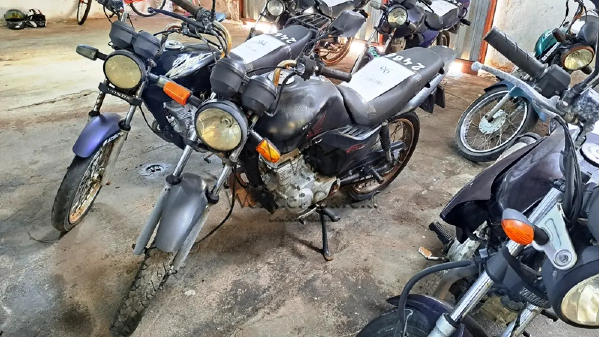 LOTE 0096