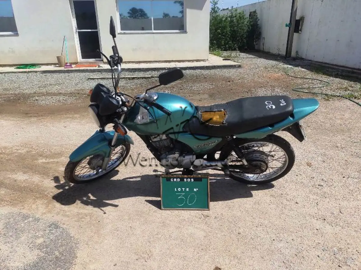 LOTE 0030