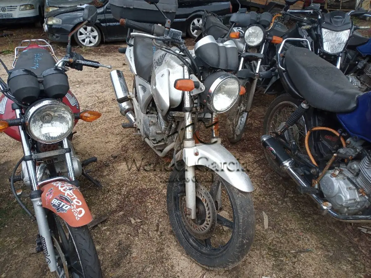 LOTE 0214