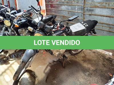 LOTE 0105 - 0105
