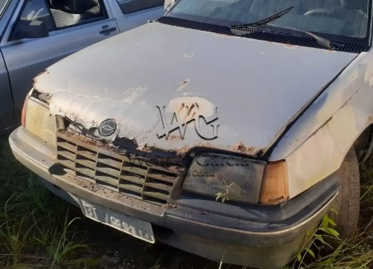 LOTE 334 - SUCATA:GM/KADETT SL EFI