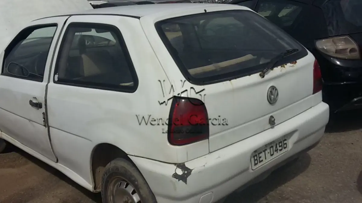 LOTE 424 - SUCATA: VW/GOL 1000I