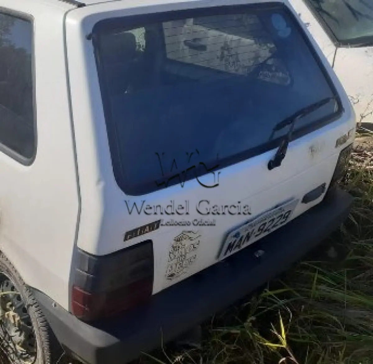 LOTE 374 - SUCATA: FIAT/UNO MILLE EX