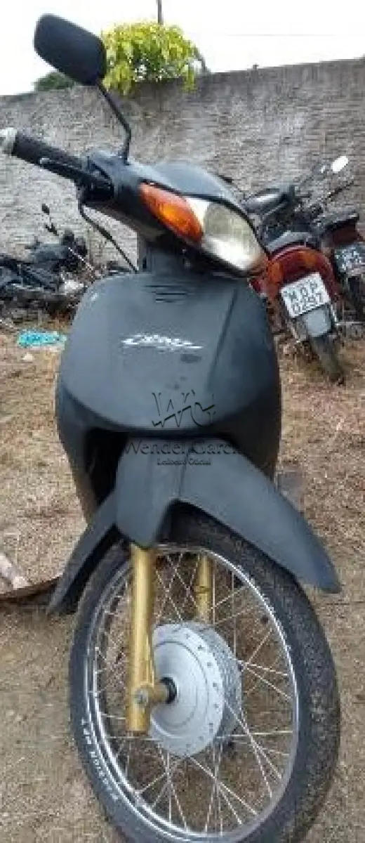 LOTE 401 - SUCATA: HONDA/C100 BIZ ES