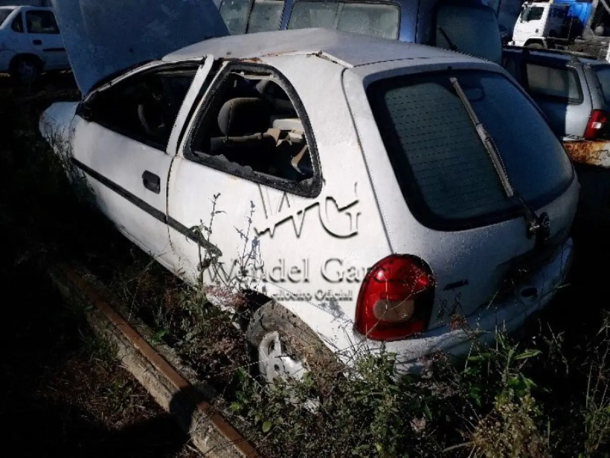 LOTE 086 - SUCATA: GM/CORSA WIND