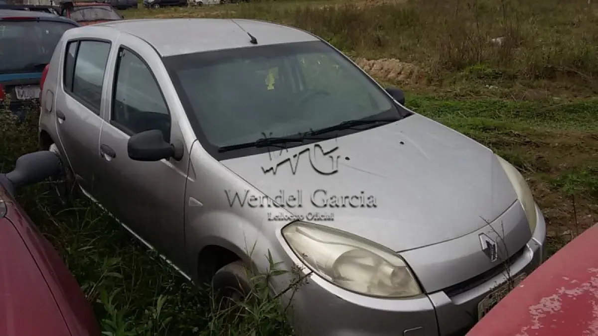 LOTE 512 - SUCATA: RENAULT/SANDERO AUT1016V
