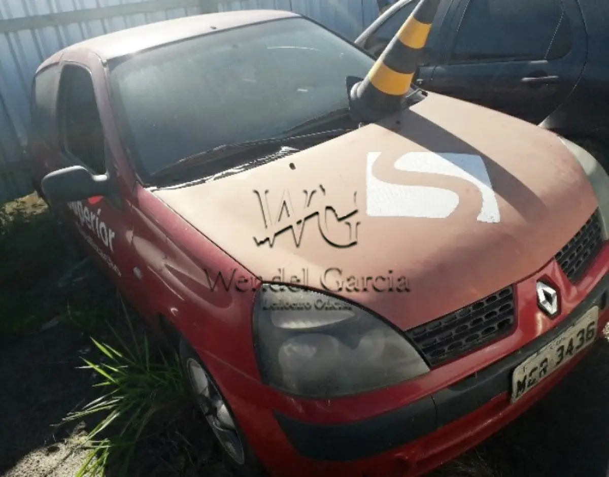 LOTE 102 - SUCATA: RENAULT/CLIO AUT 1.0 H