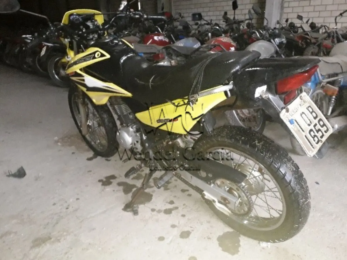 LOTE 016 - SUCATA: HONDA/NXR150 BROS KS