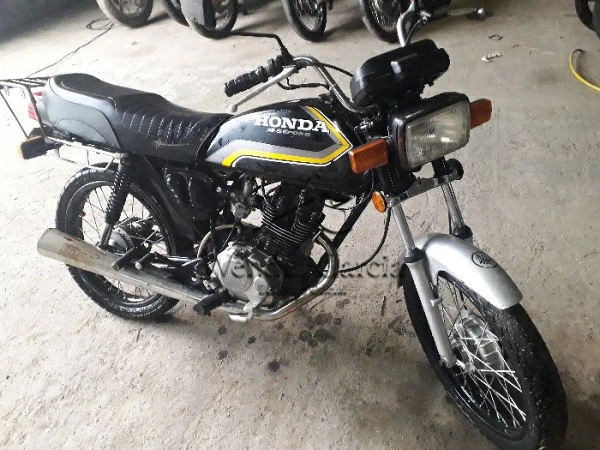 LOTE 246 - SUCATA: HONDA/CG 125