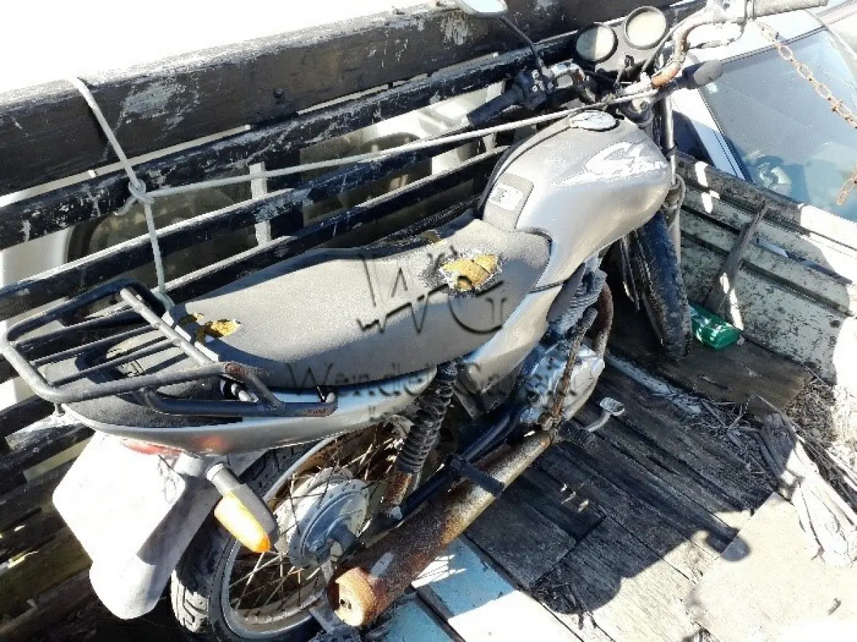 LOTE 041 - SUCATA: HONDA/CG 125 TITAN KS