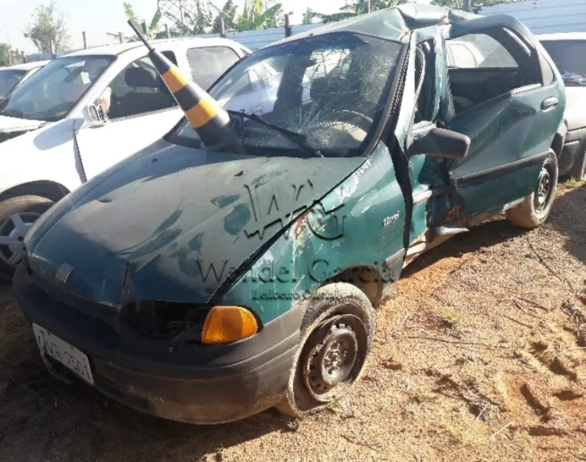 LOTE 085 - SUCATA: FIAT/PALIO EDX