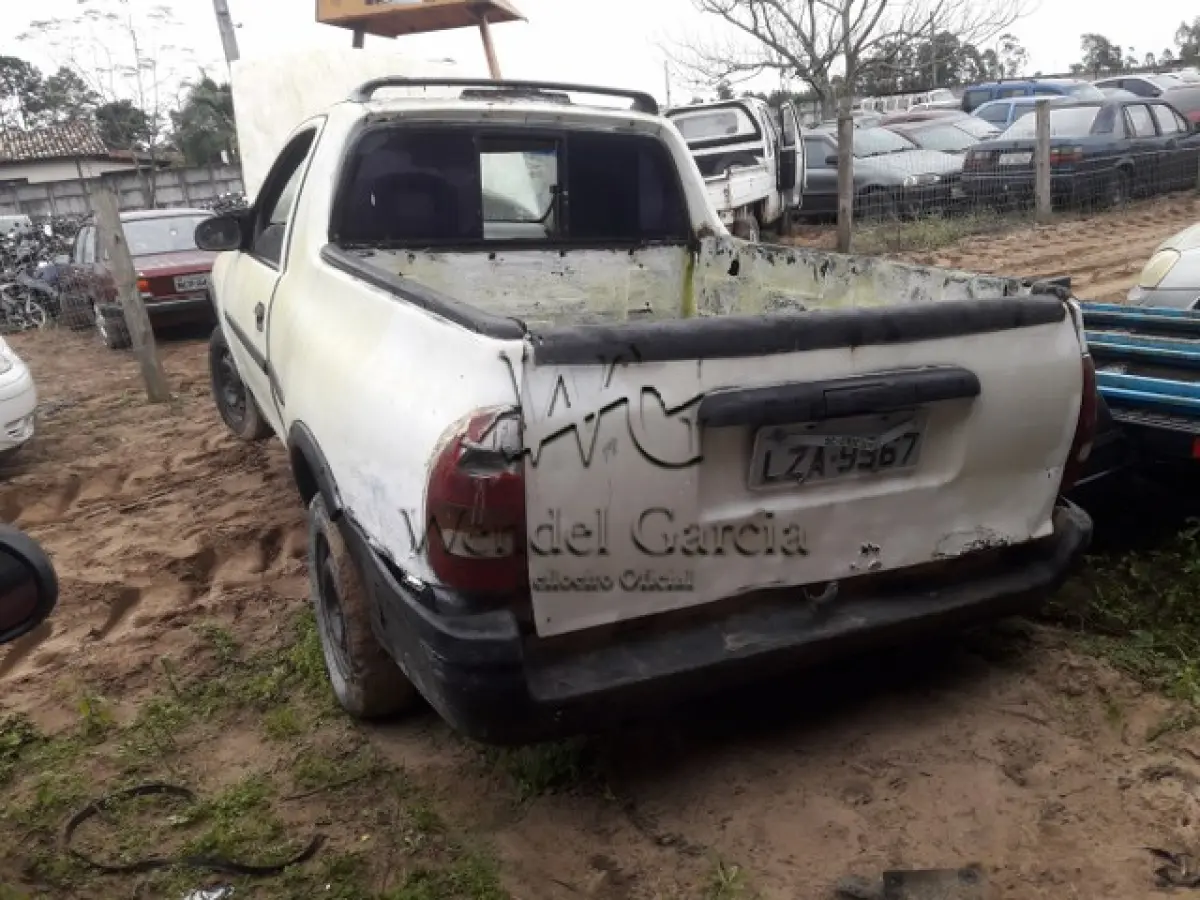 LOTE 216 - SUCATA: GM/CORSA GL
