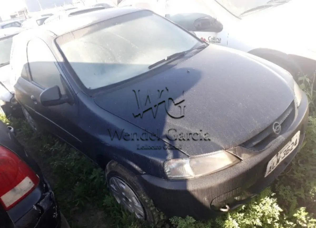 LOTE 076 - SUCATA: GM/CELTA 3 PORTAS SUPER