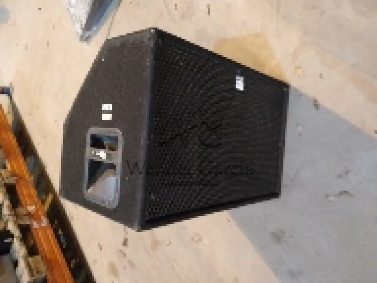 LOTE 006 - 04 SONOFLETORES ACUSTICOS TIPO MONITOR DE PALCO TAG AUDI MOD TM1152VTI