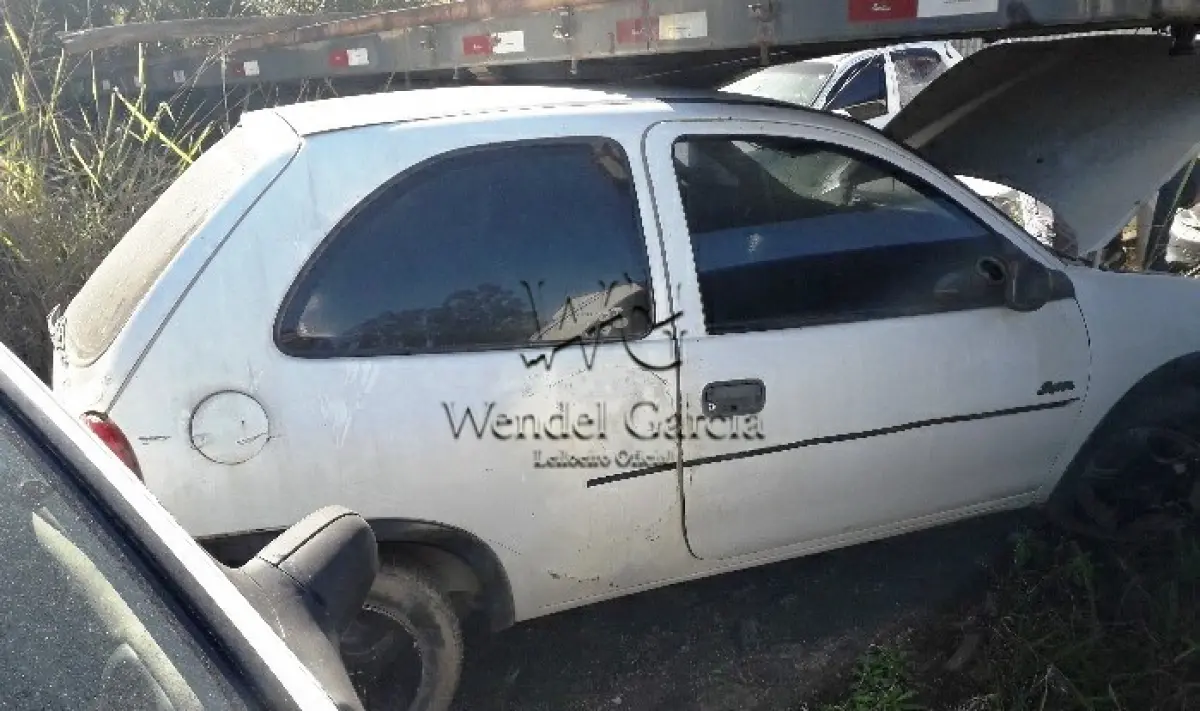 LOTE 038 - SUCATA: GM/CORSA SUPER