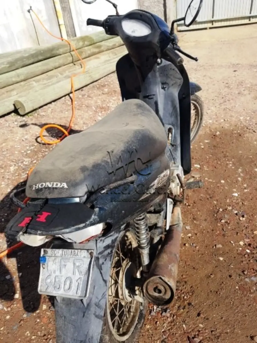 LOTE 172 - SUCATA: HONDA/C100 BIZ