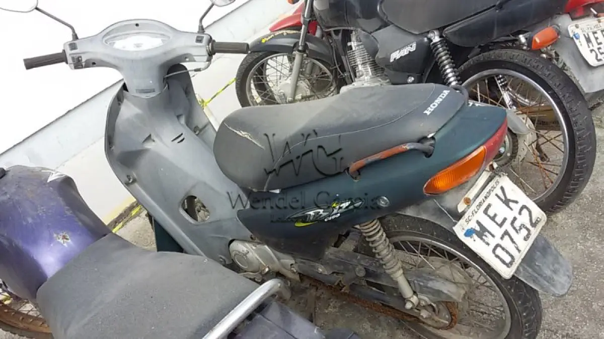 LOTE 458 - SUCATA: HONDA/C100 BIZ