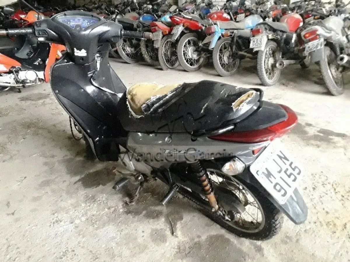 LOTE 057 - HONDA/BIZ 125 KS